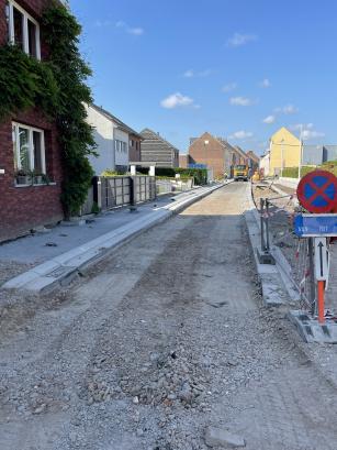 Werken in de Moreelstraat - straat ligt open